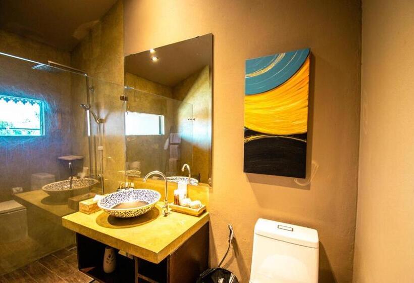 سوییت, Asita Eco Resort