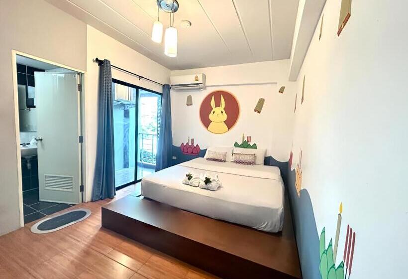 اتاق استاندارد, Hide Bangkok Hostel