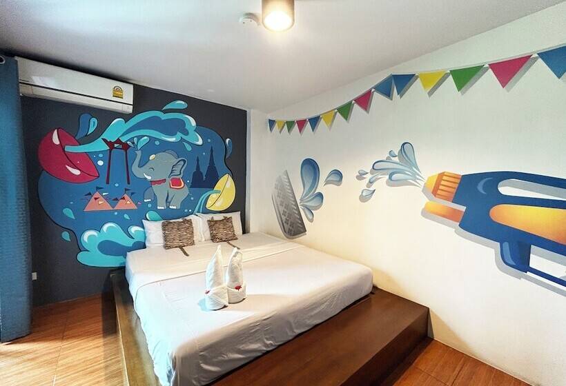 اتاق استاندارد, Hide Bangkok Hostel