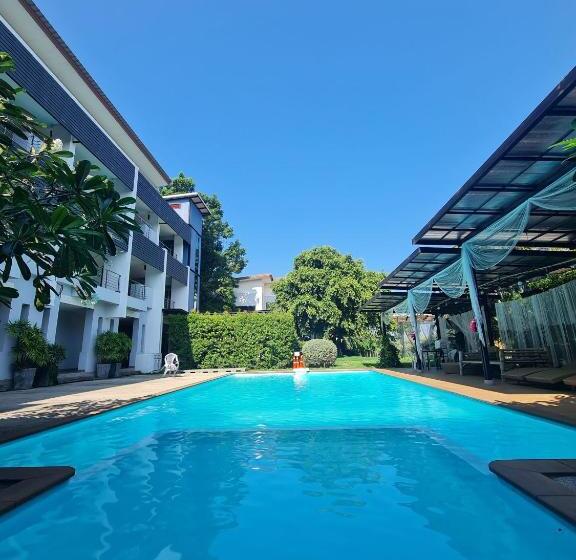 اتاق استاندارد با تخت بزرگ, Bualinn Resort
