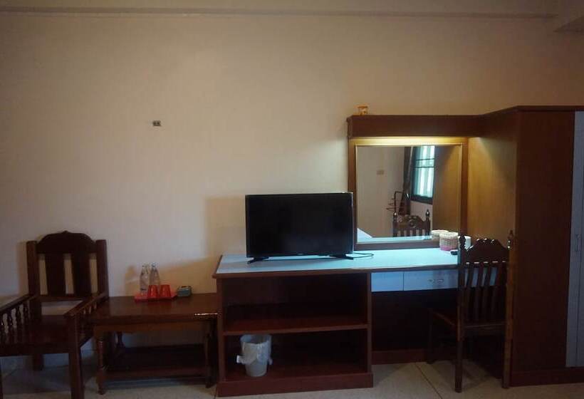 اتاق سوپریور, Metro Residence