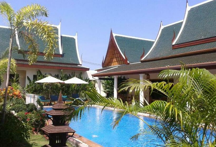 اتاق لوکس با تراس, Villa Angelica Bed And Breakfast In Phuket