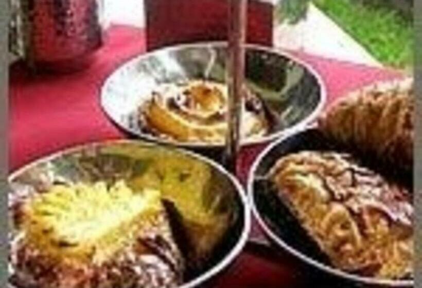 اتاق لوکس با تراس, Villa Angelica Bed And Breakfast In Phuket