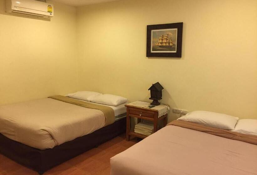 اتاق خانوادگی, ฺbaan Ing Khao Resort