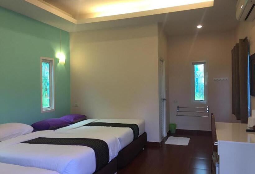 بنگله خانوادگی, ฺbaan Ing Khao Resort