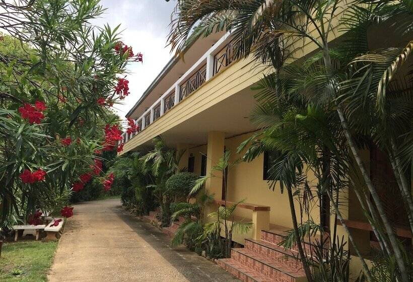 اتاق استاندارد, ฺbaan Ing Khao Resort