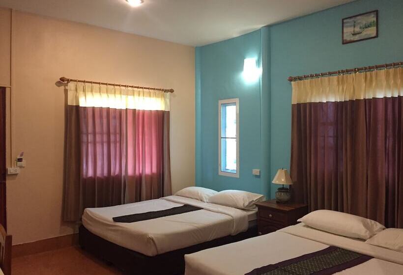 اتاق خانوادگی, ฺbaan Ing Khao Resort