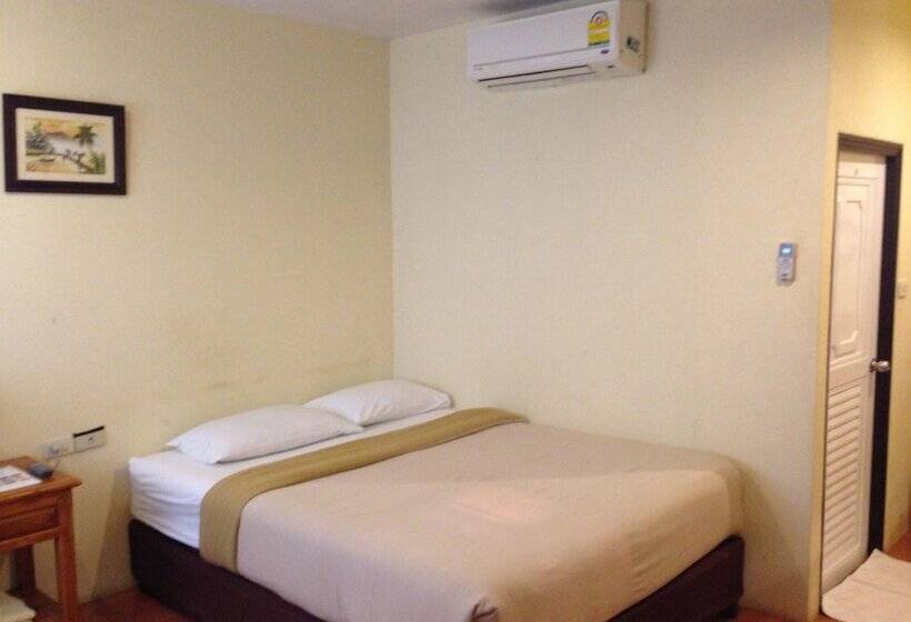 اتاق استاندارد, ฺbaan Ing Khao Resort
