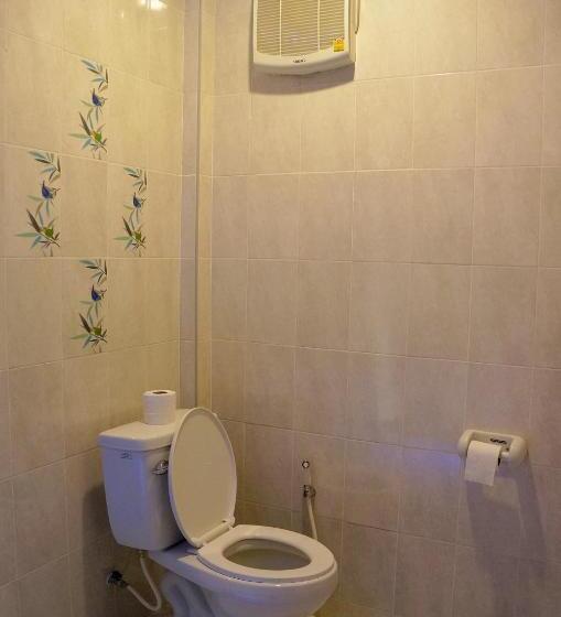 اتاق استاندارد چهار تخته, Chanpraya Resort