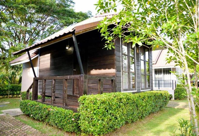 بانگلوی لوکس, Chanpraya Resort