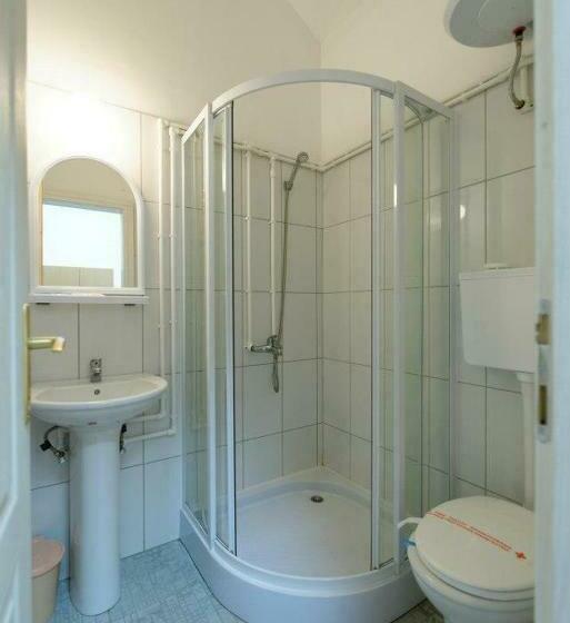 اتاق لوکس, Hostel Paparazzo & Apartmens