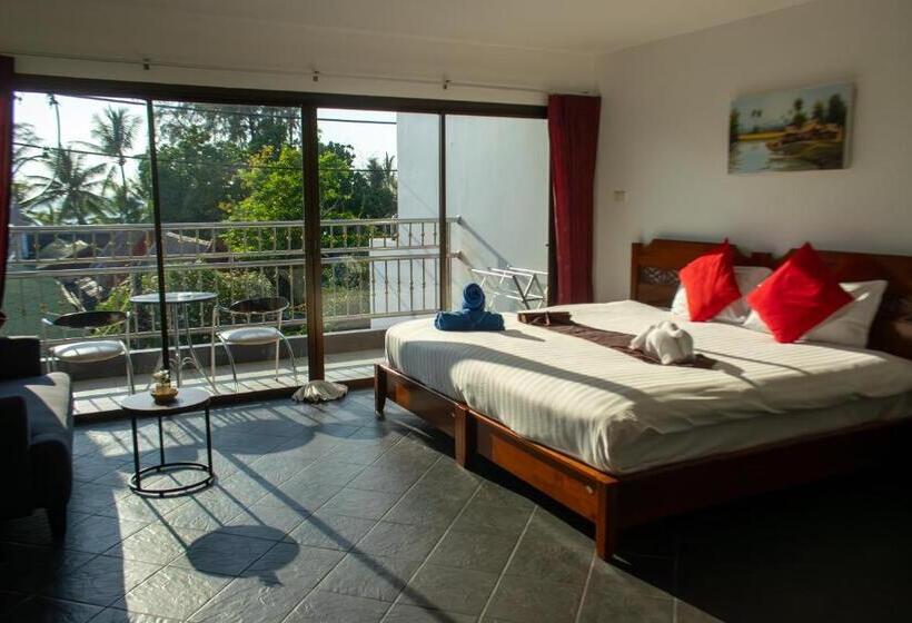 اتاق لوکس با چشم‌انداز دریا, Deng S Kamala Beach Guesthouse