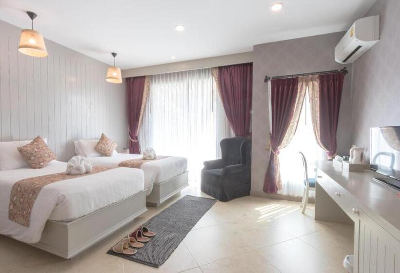 اتاق استاندارد با چشم‌انداز استخر, La Villa Boutique
