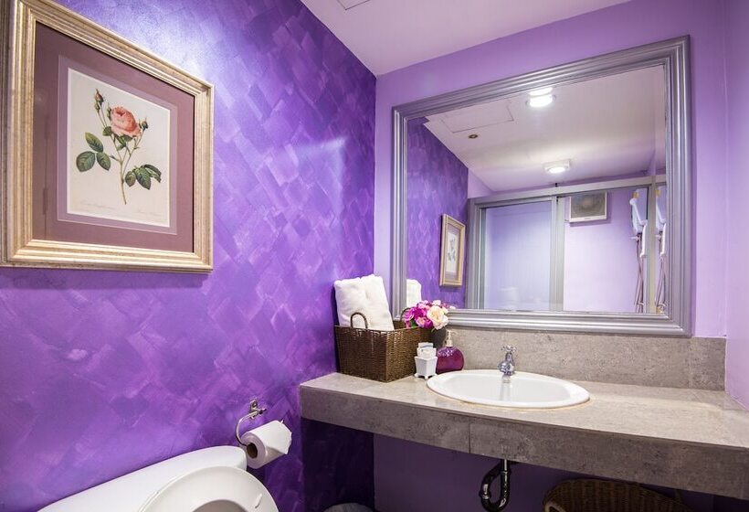 اتاق لوکس سه تخته, Lilac Relax Residence