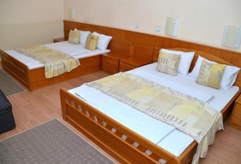 اتاق راحتی, Garni Hotel Lake