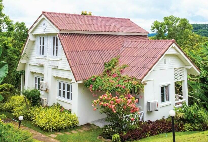 اتاق لوکس خانوادگی, Phukaew Resort & Adventure Park