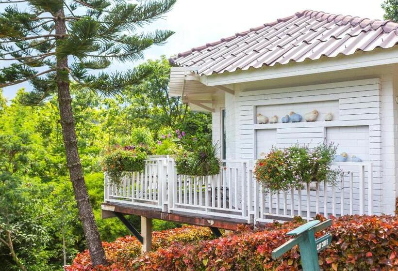 سوییت, Phukaew Resort & Adventure Park