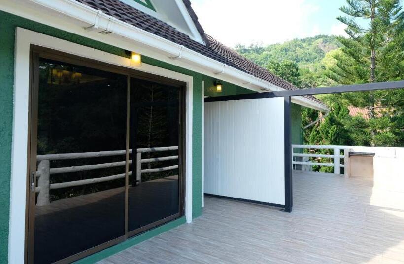 اتاق خانوادگی, Phukaew Resort & Adventure Park