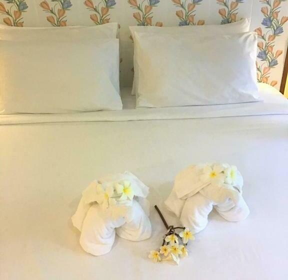 اتاق استاندارد اینتریور, Pratum Resort