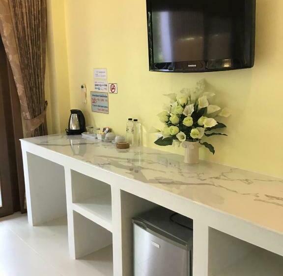 اتاق استاندارد اینتریور, Pratum Resort