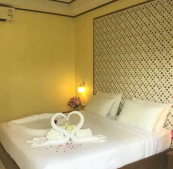 اتاق استاندارد اینتریور, Pratum Resort