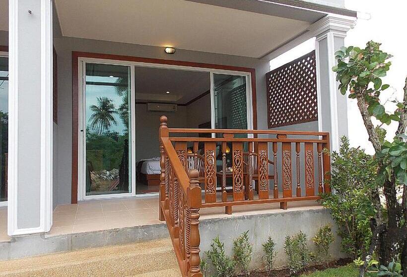 اتاق لوکس, Pratum Resort