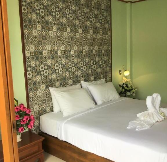 اتاق استاندارد با بالکن, Pratum Resort