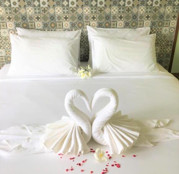اتاق استاندارد با بالکن, Pratum Resort