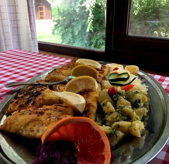 آپارتمان 2 خوابه, Chalets & Rooms čarda šebešfok