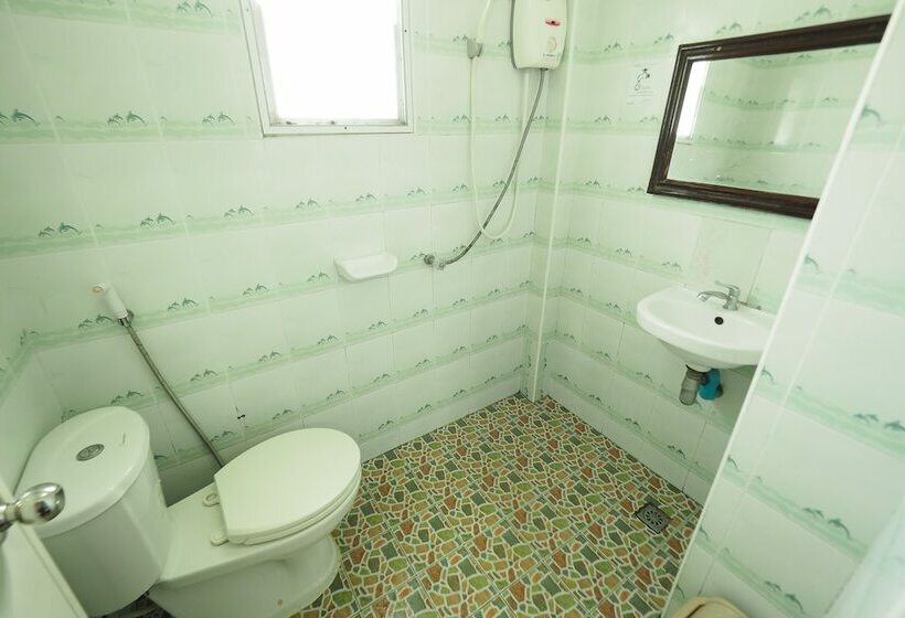 اتاق استاندارد, Chuan Chom Guesthouse