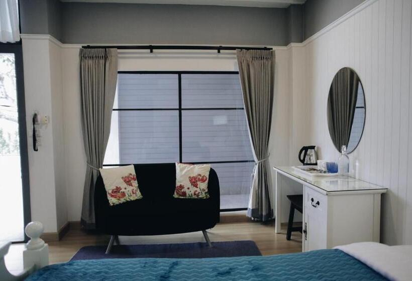 اتاق سوپریور, La Riva Boutique