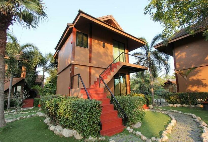 اتاق استاندارد با تخت بزرگ, The Grace Amphawa