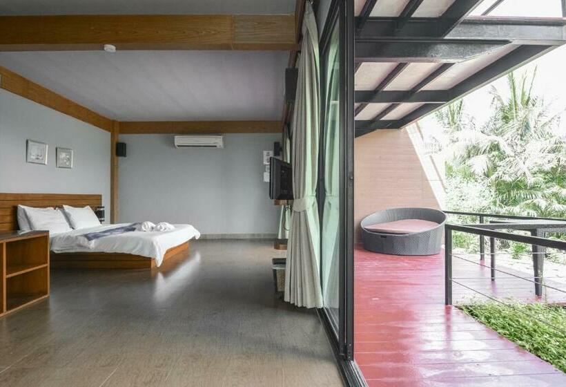 اتاق استاندارد با تخت بزرگ, The Grace Amphawa