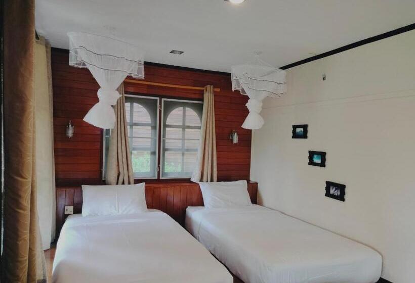 بانگلوی استاندارد 2 خوابه, Suntisook Resort
