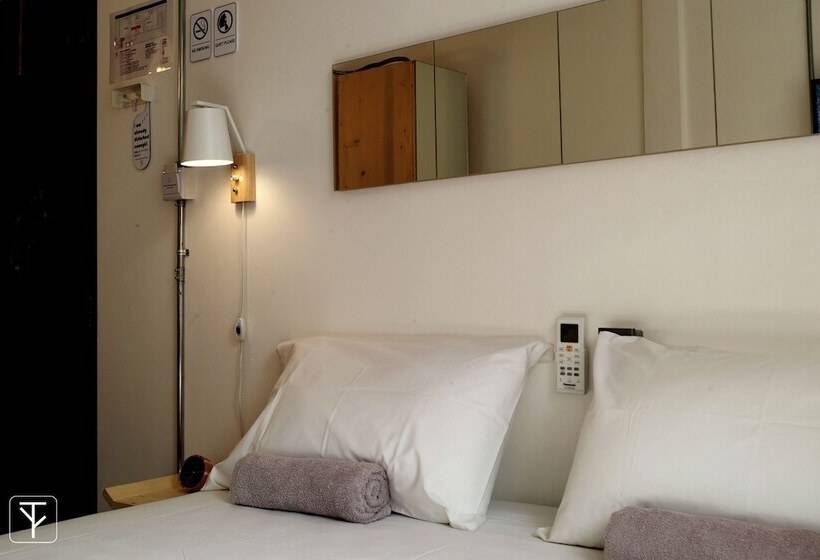 اتاق لوکس, T Boutique Hostel   Hua Lamphong