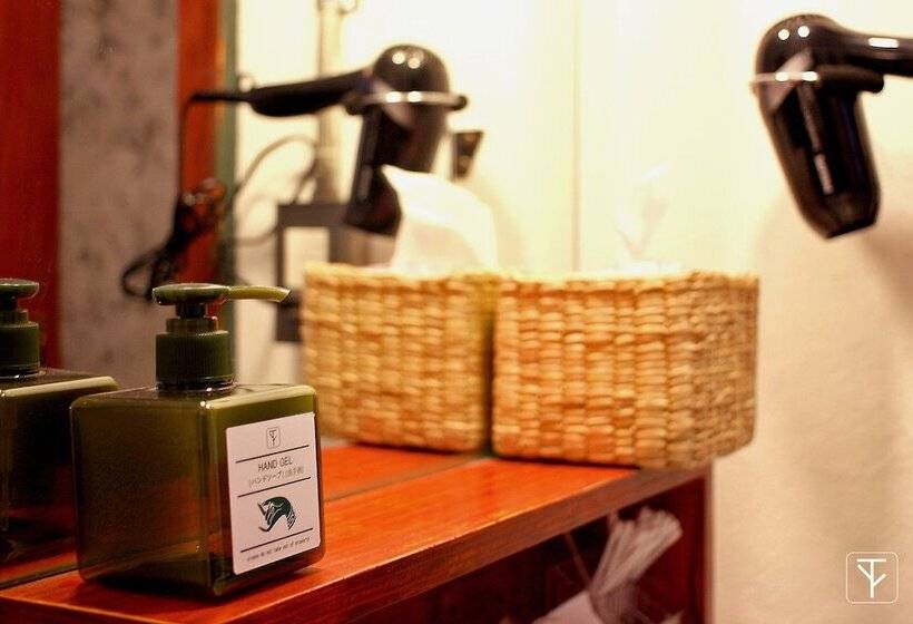 اتاق استاندارد یک نفره, T Boutique Hostel   Hua Lamphong