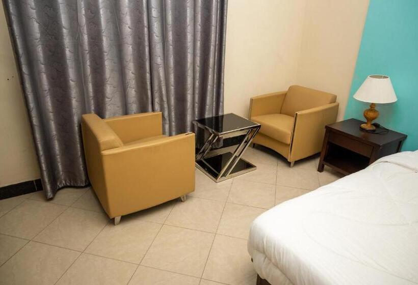 سوییت اجرایی, Ports Line Hotel & Spa