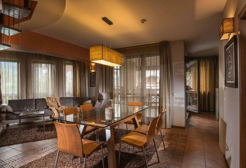 اتاق دوبلکس, Boutique Hotel Uniqato