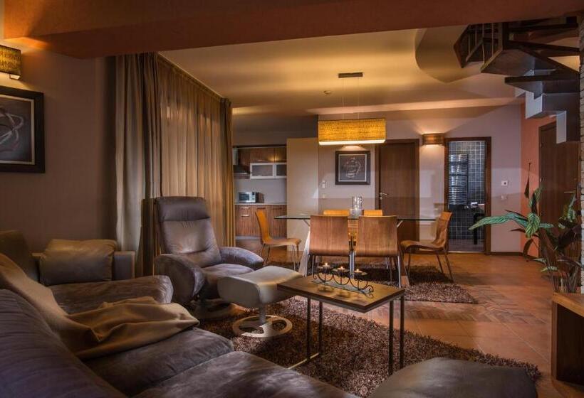اتاق دوبلکس, Boutique Hotel Uniqato