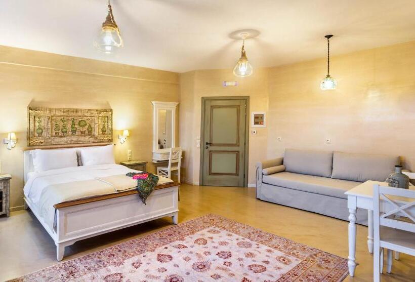 استودیوی استاندارد, Haones Suites