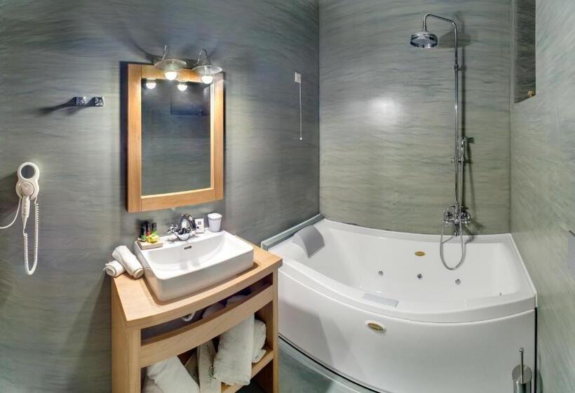 سوییت اجرایی, Haones Suites