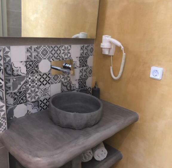 اتاق سوپریور, Afrodete