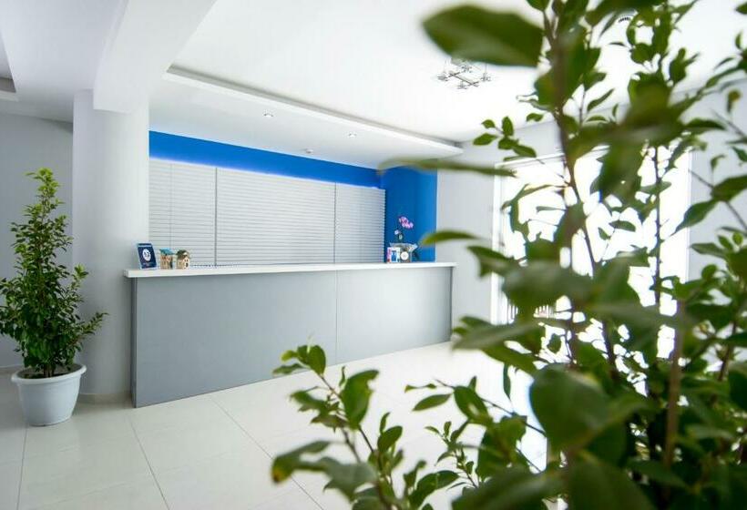 Economy Studio, Hera Zakynthos