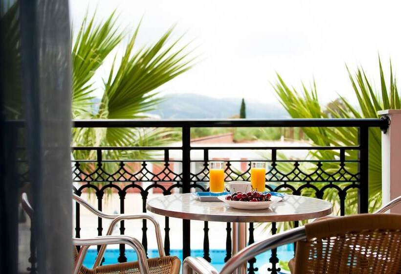 Economy Studio, Hera Zakynthos
