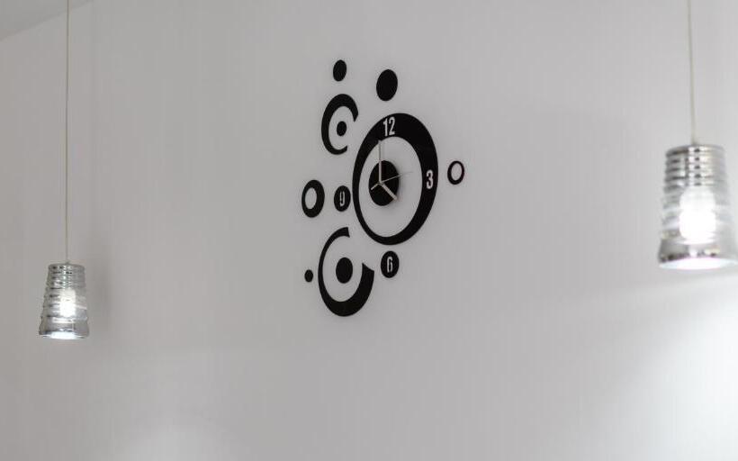 اتاق لوکس, Oasis