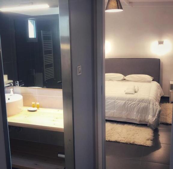 سوئیت جونیور با تراس, Leonidaion Guesthouse