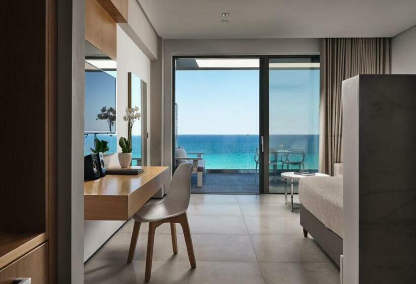 سوییت با چشم‌انداز دریا, Lesante Blu, a member of The Leading Hotels of the World