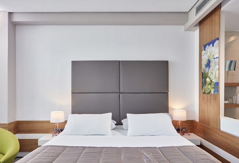 سوییت با چشم‌انداز دریا, Lesante Blu, a member of The Leading Hotels of the World