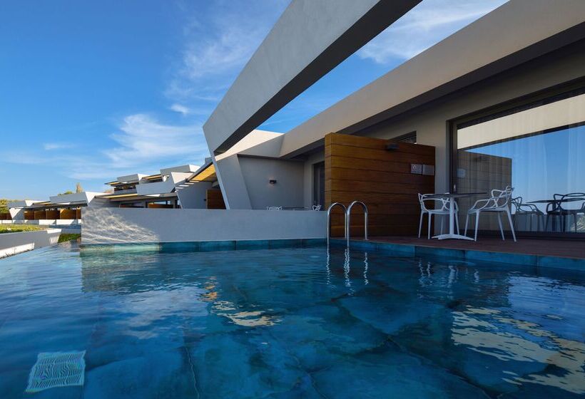 سوییت با چشم‌انداز دریا, Lesante Blu, a member of The Leading Hotels of the World
