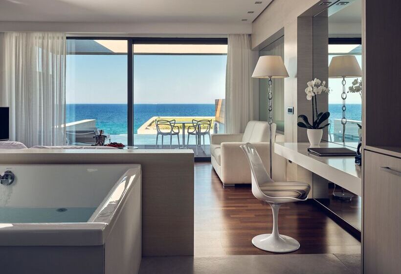 سوییت با چشم‌انداز دریا, Lesante Blu, a member of The Leading Hotels of the World